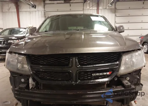 2018 Dodge Journey Crossroad Awd z USA, uszkodzony, nr VIN 3C4PDDGG8JT386345